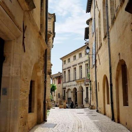 Uzes Centre Quartiers Des Arts Charme De L'Ancien Apartment Bagian luar foto
