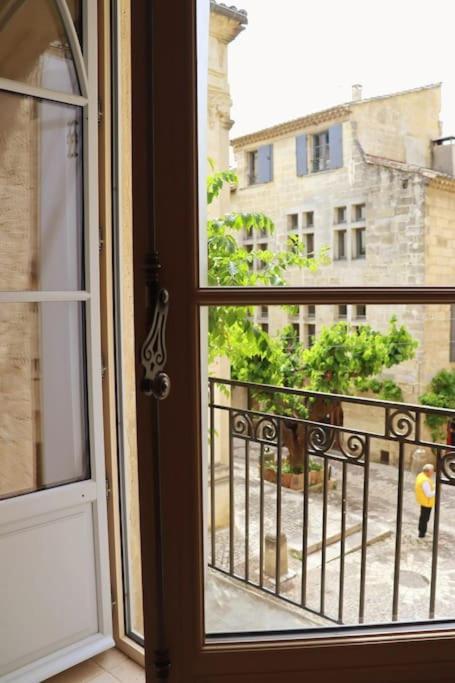 Uzes Centre Quartiers Des Arts Charme De L'Ancien Apartment Bagian luar foto