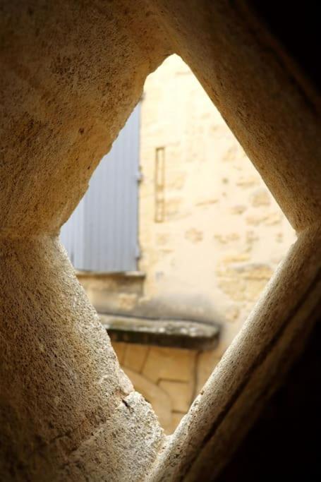 Uzes Centre Quartiers Des Arts Charme De L'Ancien Apartment Bagian luar foto
